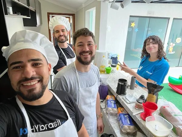 Jovens e adultos na aula de conversação